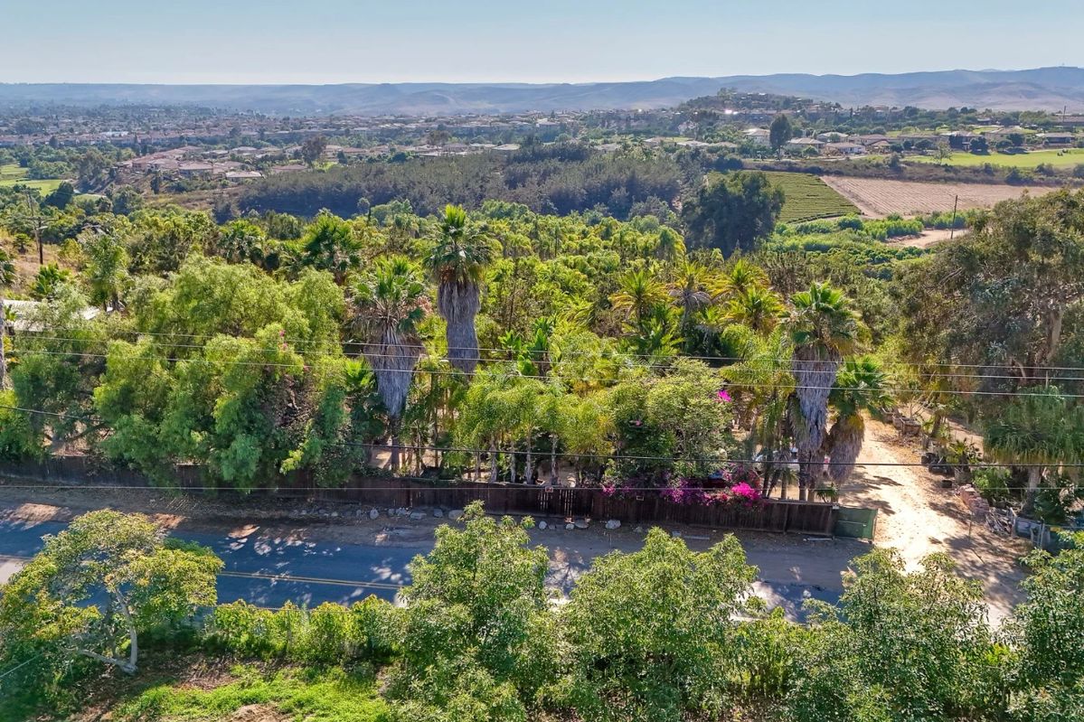 wilshire rd 455 28 7EDGnolO mls