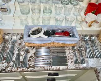 Auerhahn “Omnia” Flatware - Germany (Set of 46)