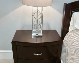 CONTEMPORARY NIGHTSTAND 