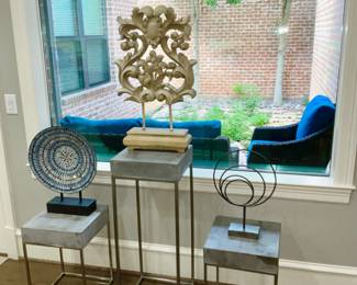 Small tables sold, large table still available!