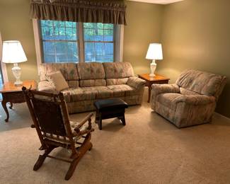 Vtg. Living room furniture