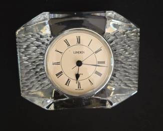 Vtg. Linden crystal clock