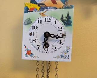Mini cuckoo clock