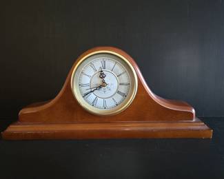 vtg. mantel clock