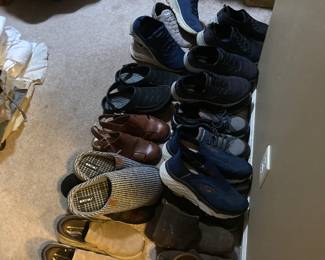 Very nice mens shoes and clothing