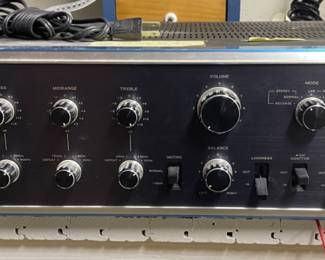 SANSUI AMPLIFIER