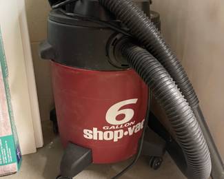 SHOP VAC