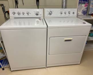 KITCHENAID WASHER AND DRYER SET (SUPERBA)