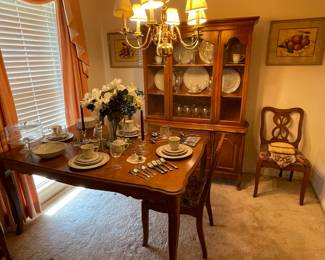 Bassett dining room