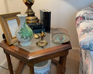 Glass top hexagon table