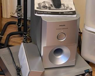 Philips DVD Home Cinema System