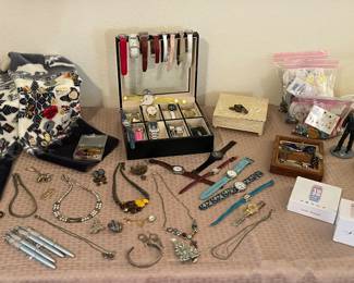 Costume Jewelry, Watches Galore!, Jewelry Supplies, Smart Bracelet NIB
