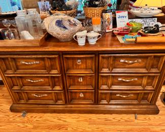 oak sideboard/dresser 