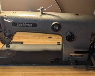 Brother DB2B7553 Straight Stitch Industrial Sewing Machine
