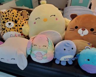 All like new SQUISHMALLOWS!