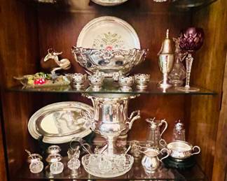 Beautiful service items