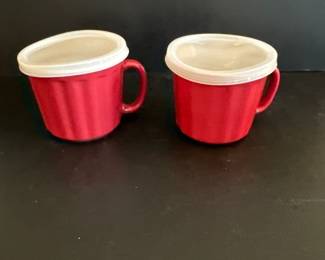 Vtg. Soup mugs with lids