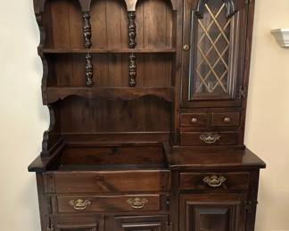 Vtg. Hutch