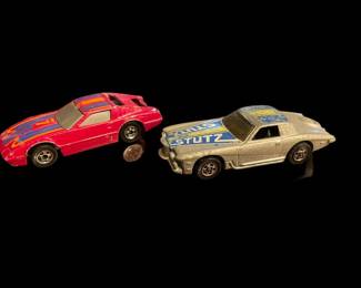 Hot Wheels Nissan 300ZX and Stutz Blackhawk