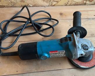 Makita Grinder