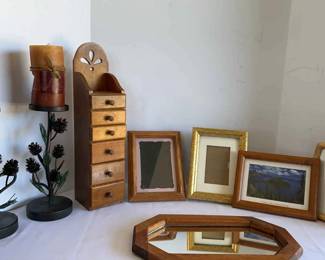 Variety of Frames Decor