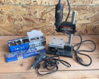 Dremel with Accessories Drill Press Engraver