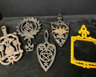 Trivet Lot