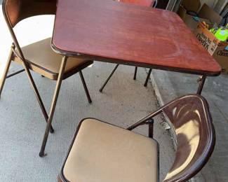 Card Folding Table 3 Chairs