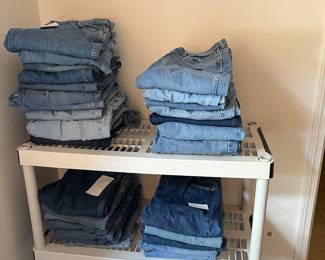 Men’s jeans - sizes are 36/32; 36/34; 38/33; and 38/34 and 37s