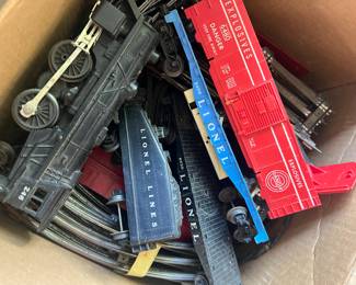 Lionel Train Set and Parts, Vintage