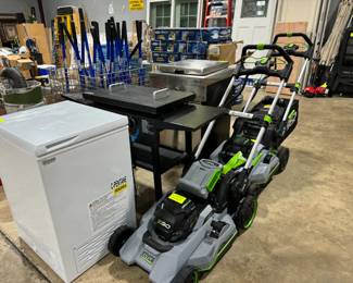 Chest Freezer, Grills and Lawn Mowers Orlando