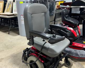 Grunner Electric Wheelchair Orlando Estate Auction