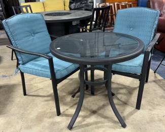 Patio Table and Chairs Orlando Estate Auction