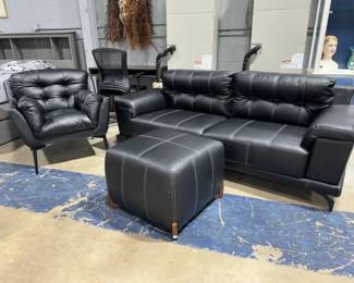 Modern Leather Sofa, Chair and Ottoman Orlando Estate Auction