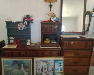3 pc bedroom set, also some nice artwork/paintings in this room