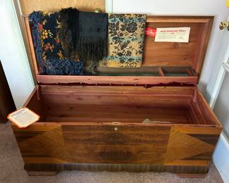 Cedar chest - By Lane