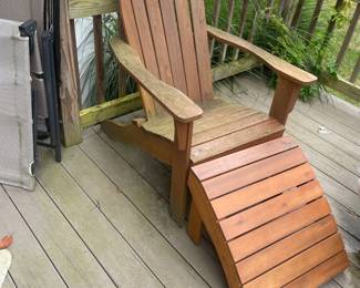 Wooden outside Adorandak chair with foot rest