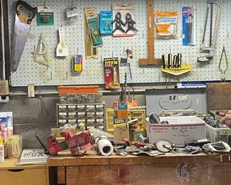 Large selection of hand tools