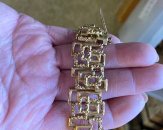 353Sep 05 2024 04 14pmG5Kn