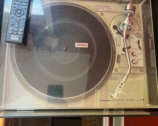 Pioneer PL-518 Direct Drive Turntable 