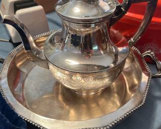 Wallace Bros v570 Silver Plate Teapot 