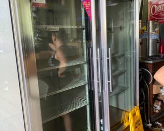 reach in beverage cooler