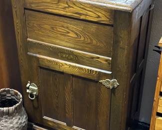 Antique oak icebox 