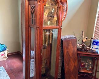 Grandfather clock 