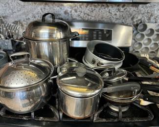 Pots / pans