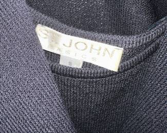 Women's clothing with brands such as: Carlisle, Perse
Knits Mark Shale, Patagonia, Tahari, Lillie Rubin
In Suede, Amoressa, Linda Allard Ellen Tracy, Jamie Sadock, Ellen Fisher