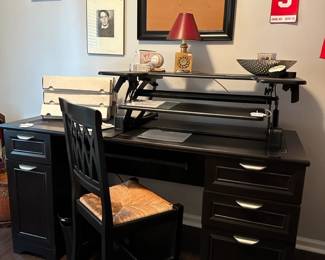 Realspace Magellan Manager Desk