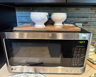 LG Microwave