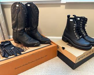 Women's shoes including brands such as: Montrail, Fly London, FootJoy, Franco Sarto
,Via Spiga, Donald J Pliner, Isaac Mizrahi, Aquatalia, Vaneli, Anne Klein, Clark's, Brooks, New Balance