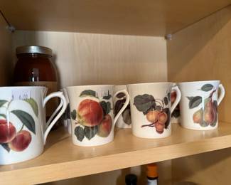 Peach mugs
